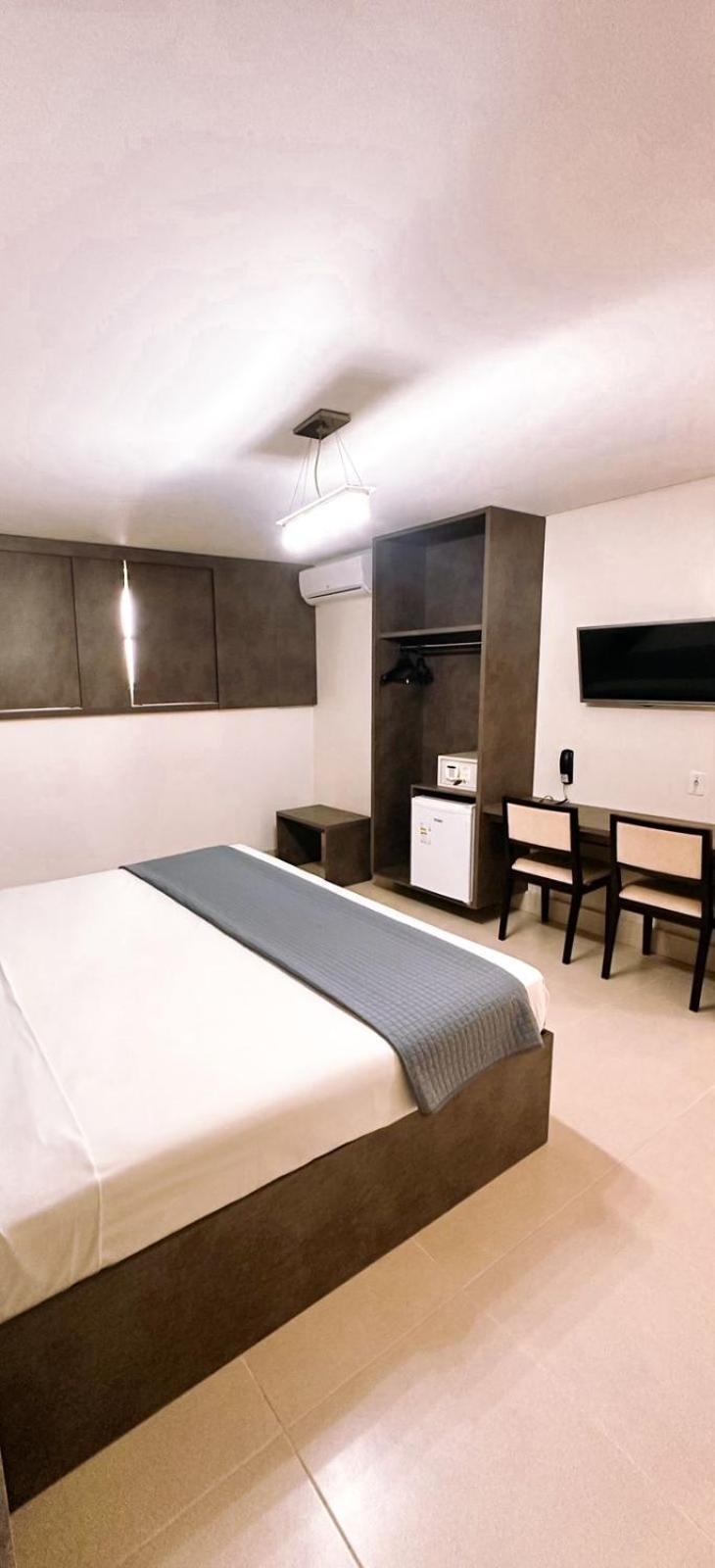 Hotel Rancho Verde Barreiras  Eksteriør billede