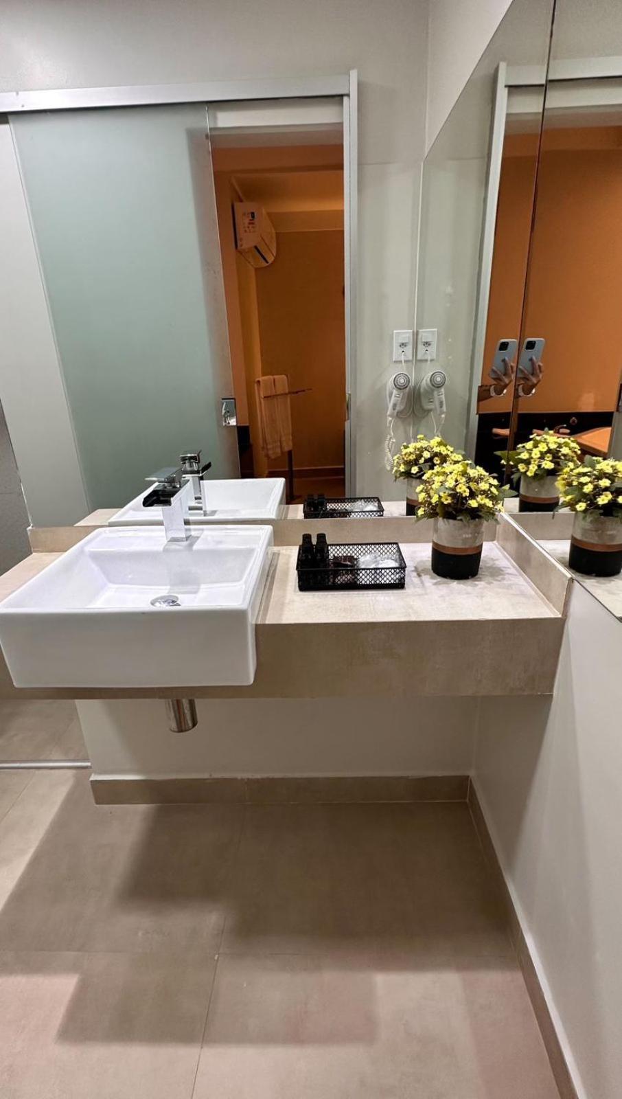 Hotel Rancho Verde Barreiras  Eksteriør billede